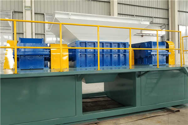 在使用中多加注意保證金屬撕碎機正常運作